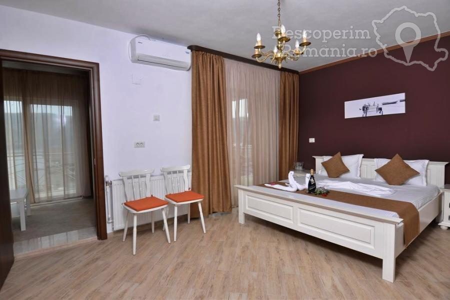 Casa Marina din Eșelnița – Apartament