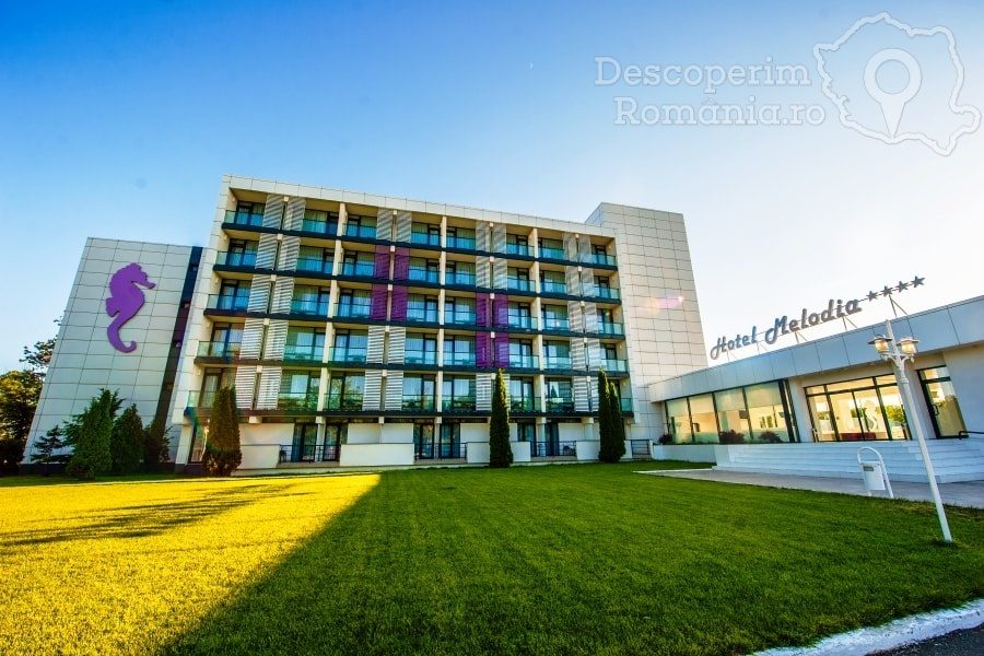 Cazare-la-Hotel-Melodia-din-Venus-Litoralul-Marii-Negre-Constanta-DescoperimRomania.ro-1-min-900x600 Hotel Melodia din Venus