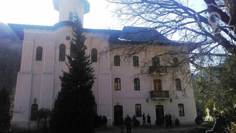 Mănăstirea Turnu - Tărâm Sfânt