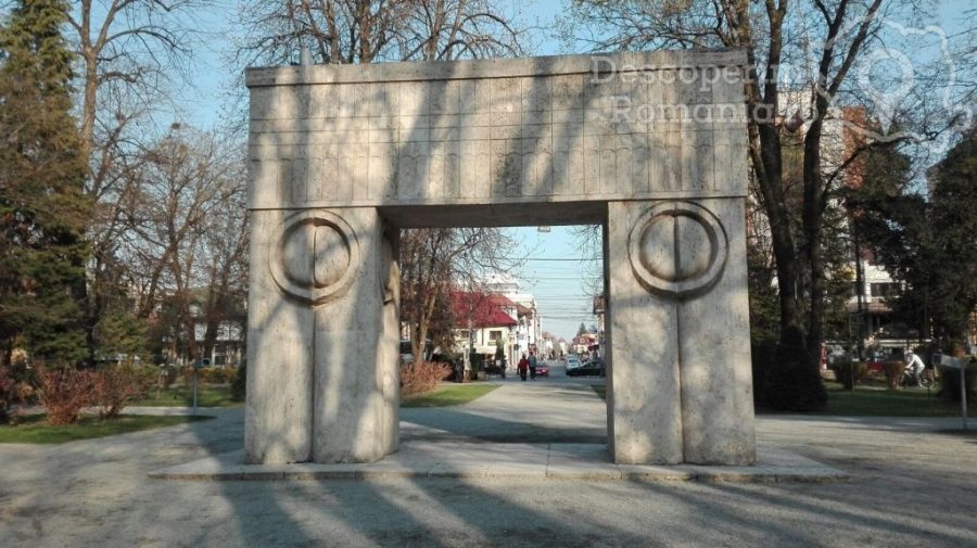 Cele-trei-„piese-de-aur”-ale-lui-Brâncuși-12-900x505 Cele trei „piese de aur” ale lui Brâncuși (12)