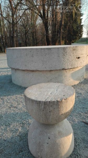 Cele-trei-„piese-de-aur”-ale-lui-Brâncuși-19-337x600 Cele trei „piese de aur” ale lui Brâncuși (19)