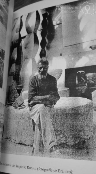 Cele-trei-„piese-de-aur”-ale-lui-Brâncuși-6-333x600 Cele trei „piese de aur” ale lui Brâncuși (6)