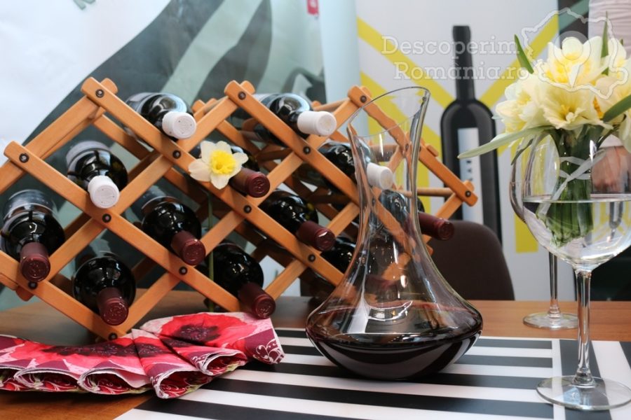 Despre-vin-senzualitate-și-erotism-900x600 Despre vin, senzualitate și erotism