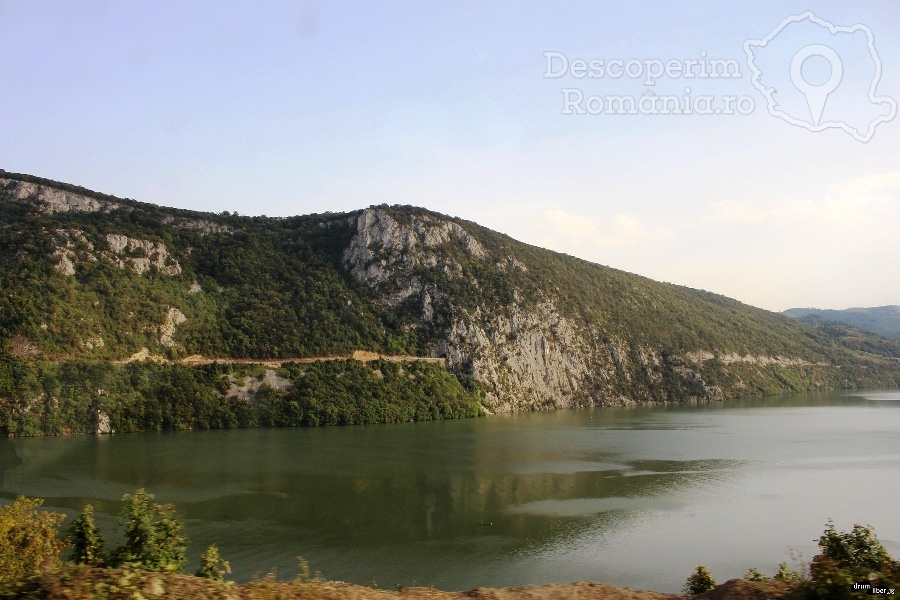 Excursie Tara Banatului - Circuite Turistice - DescoperimRomania