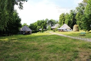 Excursie-Tara-Moldovei-Chisinau-Circuite-turistice-DescoperimRomania.ro-11-300x200 Excursie Tara Moldovei - Chisinau - Circuite turistice - DescoperimRomania.ro (11)