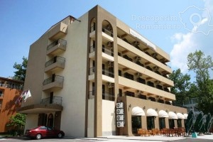 Cazare-la-Richmond-Hotel-din-Mamaia-Litoralul-Marii-Negre-DescoperimRomania-1-300x200 Cazare la Richmond Hotel din Mamaia - Litoralul Marii Negre - DescoperimRomania (1)
