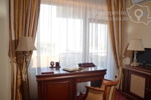 Cazare-la-Richmond-Hotel-din-Mamaia-Litoralul-Marii-Negre-DescoperimRomania-16-300x200 Cazare la Richmond Hotel din Mamaia - Litoralul Marii Negre - DescoperimRomania (16)