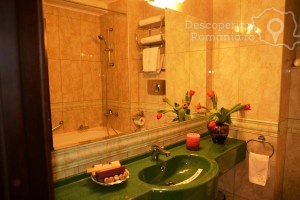 Cazare-la-Richmond-Hotel-din-Mamaia-Litoralul-Marii-Negre-DescoperimRomania-20-300x200 Cazare la Richmond Hotel din Mamaia - Litoralul Marii Negre - DescoperimRomania (20)