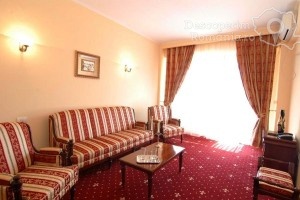 Cazare-la-Richmond-Hotel-din-Mamaia-Litoralul-Marii-Negre-DescoperimRomania-44-300x200 Cazare la Richmond Hotel din Mamaia - Litoralul Marii Negre - DescoperimRomania (44)