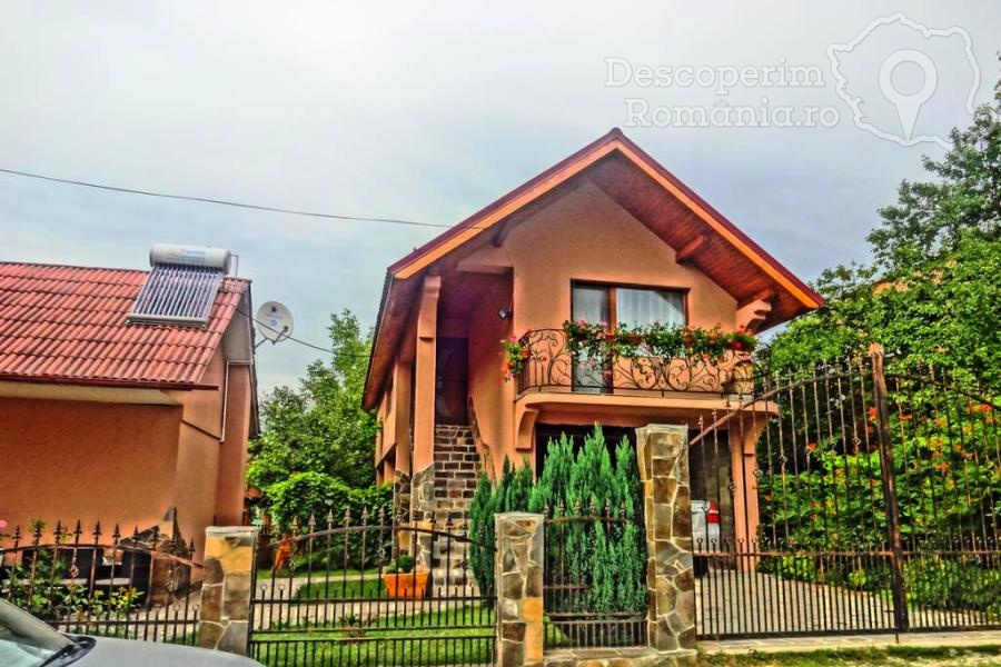 Casa Ade din Ocna Sugatag