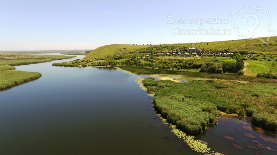 Cazare-la-Delta-Nature-Resort-din-Somova-Delta-Dunarii-Tulcea-DescoperimRomania-185-900x506 Cazare la Delta Nature Resort din Somova - Delta Dunarii - Tulcea - DescoperimRomania (185)