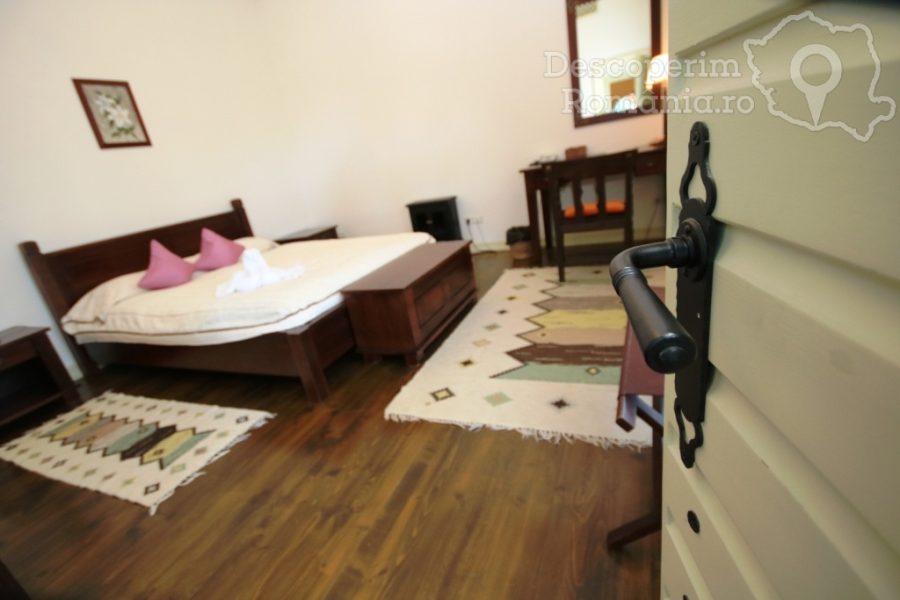 Cazare-la-Delta-Nature-Resort-din-Somova-Delta-Dunarii-Tulcea-DescoperimRomania-37-900x600 Cazare la Delta Nature Resort din Somova - Delta Dunarii - Tulcea - DescoperimRomania (37)