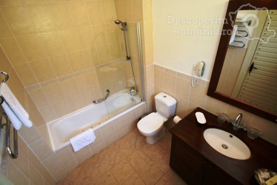 Cazare-la-Delta-Nature-Resort-din-Somova-Delta-Dunarii-Tulcea-DescoperimRomania-46-900x600 Cazare la Delta Nature Resort din Somova - Delta Dunarii - Tulcea - DescoperimRomania (46)