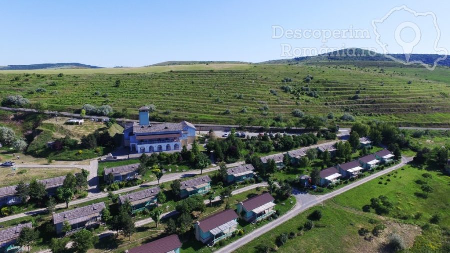 Cazare-la-Delta-Nature-Resort-din-Somova-Delta-Dunarii-Tulcea-DescoperimRomania-6-900x506 Cazare la Delta Nature Resort din Somova - Delta Dunarii - Tulcea - DescoperimRomania (6)
