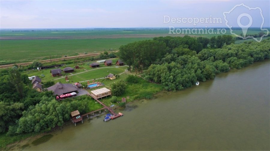 Cazare-la-Domeniul-Tatanir-din-Tatanir-Delta-Dunarii-Tulcea-DescoperimRomania-141-900x506 Cazare la Domeniul Tatanir din Tatanir - Delta Dunarii - Tulcea - DescoperimRomania (141)