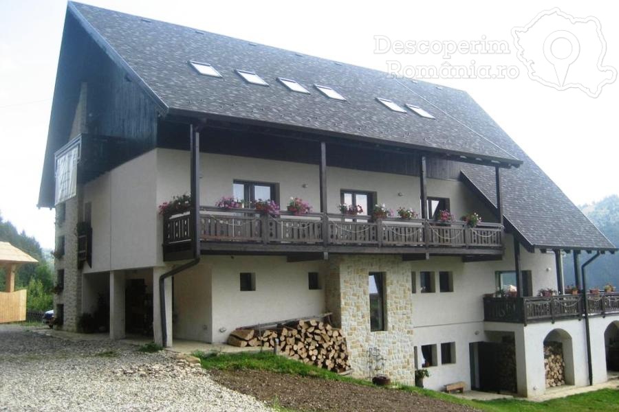 Pensiunea Bucovina Lodge din Vama