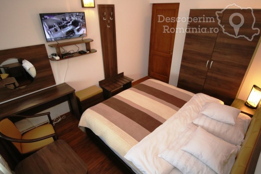 Cazare-la-Pensiunea-Francesca-Mila-23-Tulcea-Delta-Dunarii-DescoperimRomania-34-900x600 Cazare la Pensiunea Francesca - Mila 23 - Tulcea - Delta Dunarii - DescoperimRomania (34)