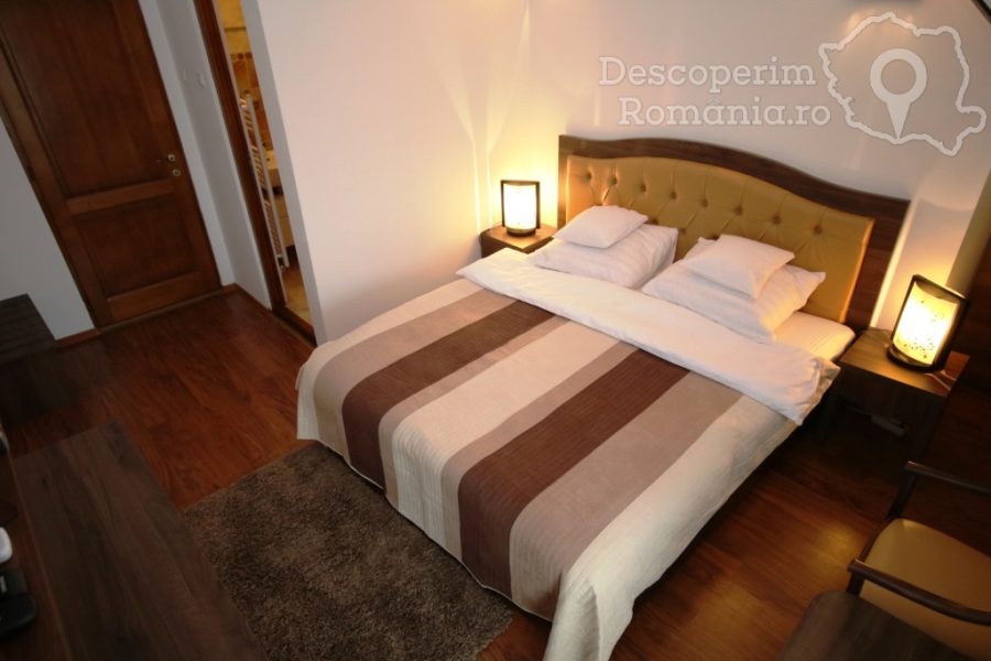 Cazare-la-Pensiunea-Francesca-Mila-23-Tulcea-Delta-Dunarii-DescoperimRomania-53-900x600 Cazare la Pensiunea Francesca - Mila 23 - Tulcea - Delta Dunarii - DescoperimRomania (53)