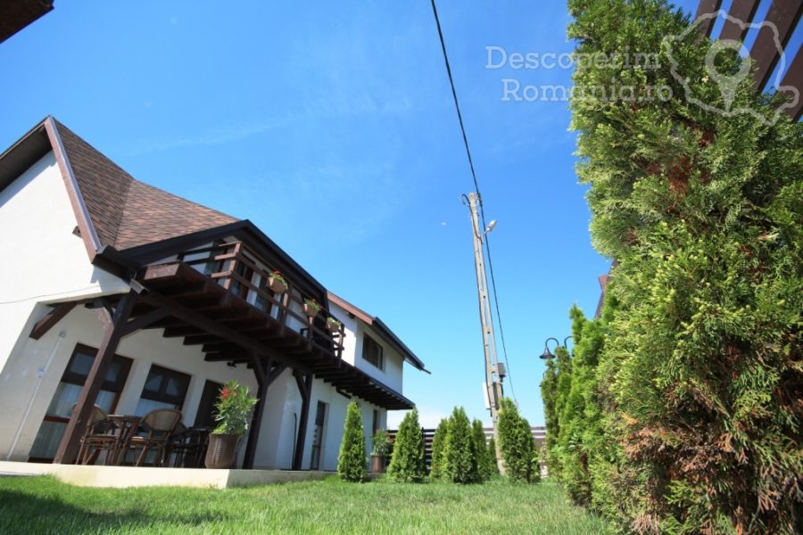 Cazare-la-Pensiunea-Francesca-Mila-23-Tulcea-Delta-Dunarii-DescoperimRomania-7-900x600 Cazare la Pensiunea Francesca - Mila 23 - Tulcea - Delta Dunarii - DescoperimRomania (7)