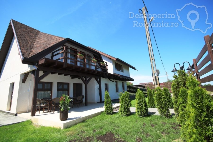 Cazare-la-Pensiunea-Francesca-Mila-23-Tulcea-Delta-Dunarii-DescoperimRomania-8-900x600 Cazare la Pensiunea Francesca - Mila 23 - Tulcea - Delta Dunarii - DescoperimRomania (8)
