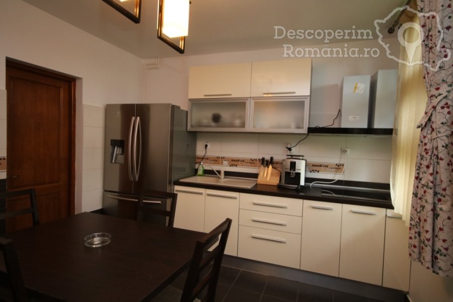 Cazare-la-Pensiunea-Francesca-Mila-23-Tulcea-Delta-Dunarii-DescoperimRomania-84-900x600 Cazare la Pensiunea Francesca - Mila 23 - Tulcea - Delta Dunarii - DescoperimRomania (84)