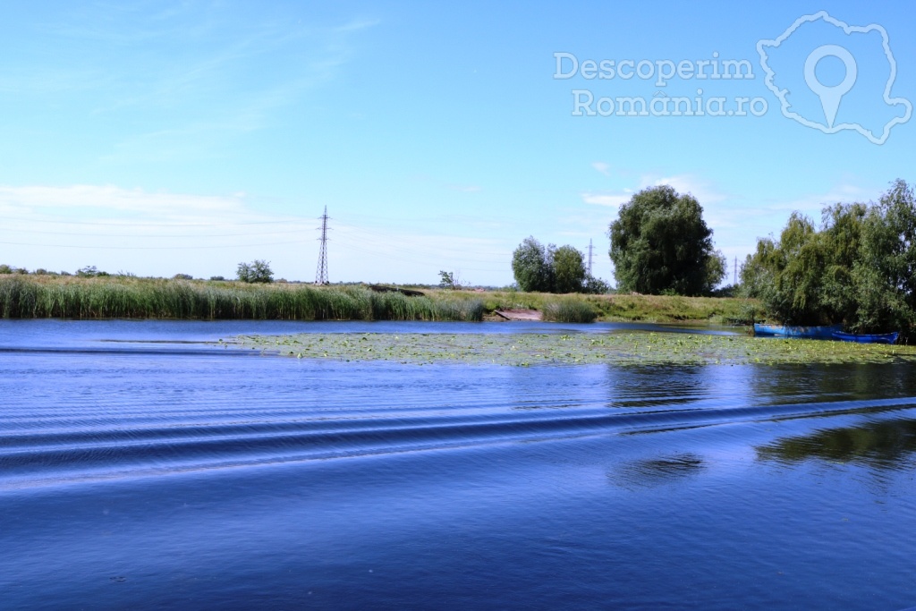 Cazare la Pensiunea Nufarul Galben - Mila 23 - Tulcea - Delta Dunarii - DescoperimRomania.ro