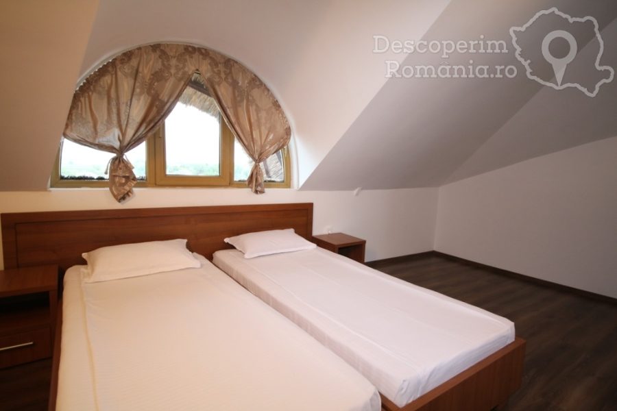 Cazare-la-Pensiunea-Paradis-Delta-House-Mila-23-Tulcea-Delta-Dunarii-DescoperimRomania-112-900x600 Cazare la Pensiunea Paradis Delta House - Mila 23 - Tulcea - Delta Dunarii - DescoperimRomania (112)
