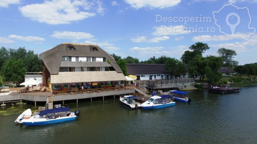 Cazare-la-Pensiunea-Paradis-Delta-House-Mila-23-Tulcea-Delta-Dunarii-DescoperimRomania-125-900x506 Cazare la Pensiunea Paradis Delta House - Mila 23 - Tulcea - Delta Dunarii - DescoperimRomania (125)