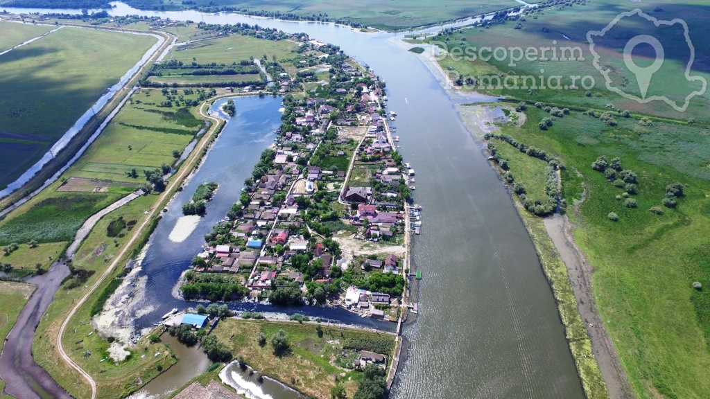 Cazare la Pensiunea Paradis Delta House - Mila 23 - Tulcea - Delta Dunarii - DescoperimRomania.ro