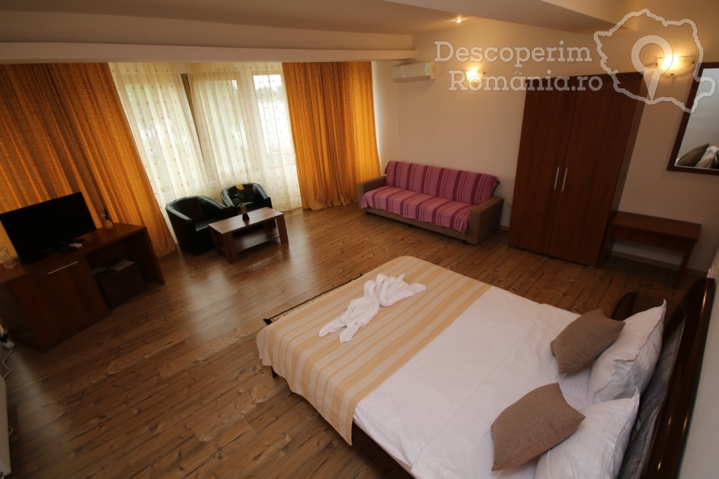 Cazare la Pensiunea Paradis Delta House - Mila 23 - Tulcea - Delta Dunarii - DescoperimRomania.ro