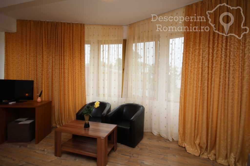 Cazare la Pensiunea Paradis Delta House - Mila 23 - Tulcea - Delta Dunarii - DescoperimRomania.ro