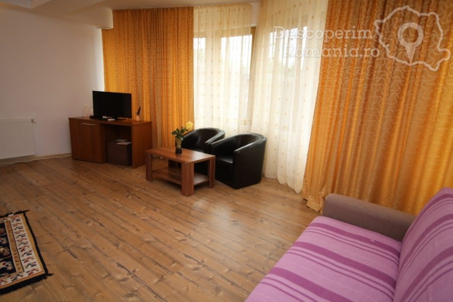 Cazare-la-Pensiunea-Paradis-Delta-House-Mila-23-Tulcea-Delta-Dunarii-DescoperimRomania-25-900x600 Cazare la Pensiunea Paradis Delta House - Mila 23 - Tulcea - Delta Dunarii - DescoperimRomania (25)