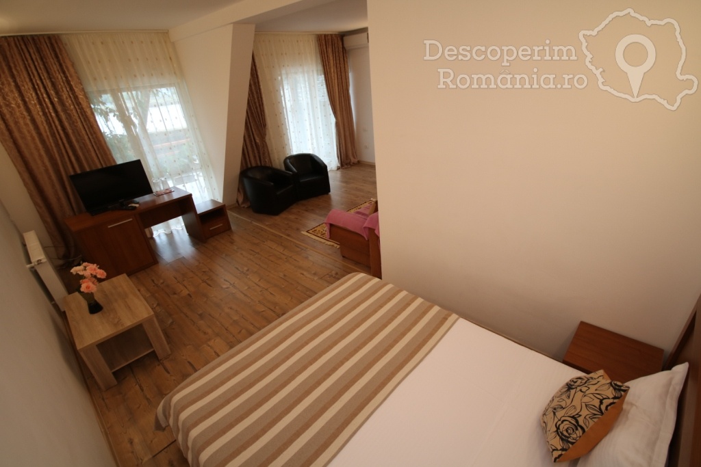 Cazare la Pensiunea Paradis Delta House - Mila 23 - Tulcea - Delta Dunarii - DescoperimRomania.ro