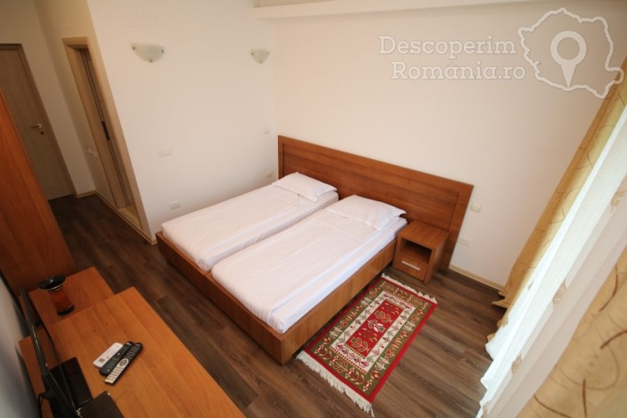 Cazare-la-Pensiunea-Paradis-Delta-House-Mila-23-Tulcea-Delta-Dunarii-DescoperimRomania-49-900x600 Cazare la Pensiunea Paradis Delta House - Mila 23 - Tulcea - Delta Dunarii - DescoperimRomania (49)