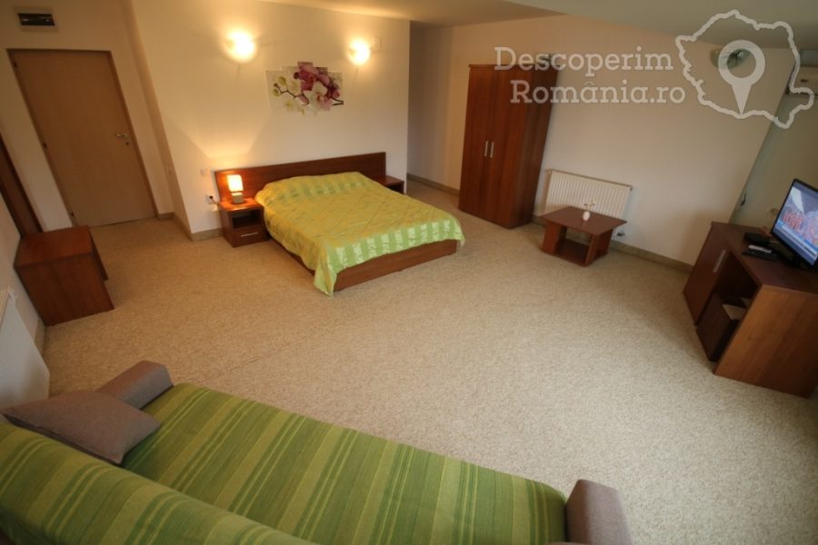 Cazare-la-Pensiunea-Paradis-Delta-House-Mila-23-Tulcea-Delta-Dunarii-DescoperimRomania-90-900x600 Cazare la Pensiunea Paradis Delta House - Mila 23 - Tulcea - Delta Dunarii - DescoperimRomania (90)