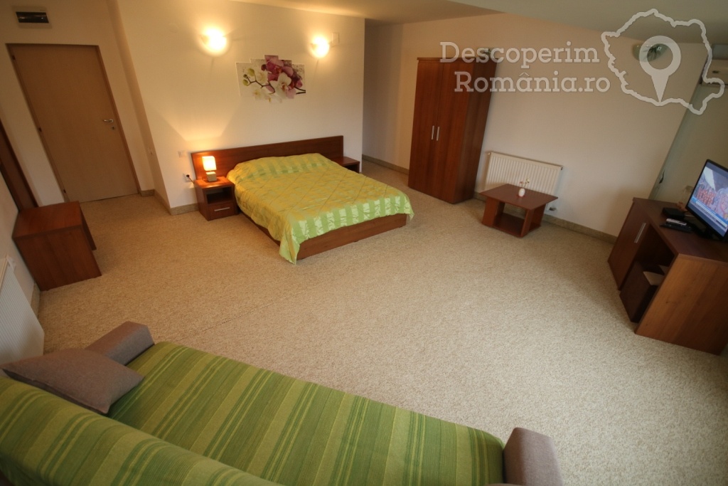 Cazare la Pensiunea Paradis Delta House - Mila 23 - Tulcea - Delta Dunarii - DescoperimRomania.ro