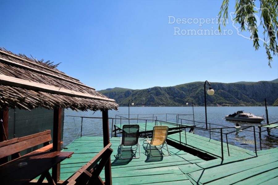 Cazare-la-Casa-de-vacanta-Timisoreanu-din-Dubova-Mehedinti-Clisura-Dunarii-DescoperimRomania-33-900x600 Cazare la Casa de vacanta Timisoreanu din Dubova - Mehedinti - Clisura Dunarii - DescoperimRomania (33)