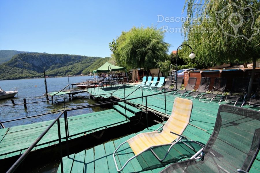 Cazare-la-Casa-de-vacanta-Timisoreanu-din-Dubova-Mehedinti-Clisura-Dunarii-DescoperimRomania-36-900x600 Cazare la Casa de vacanta Timisoreanu din Dubova - Mehedinti - Clisura Dunarii - DescoperimRomania (36)
