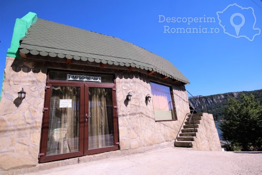 Cazare-la-Casa-de-vacanta-Timisoreanu-din-Dubova-Mehedinti-Clisura-Dunarii-DescoperimRomania-49-900x600 Cazare la Casa de vacanta Timisoreanu din Dubova - Mehedinti - Clisura Dunarii - DescoperimRomania (49)