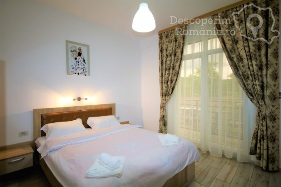 Cazare-la-Pensiunea-Aby-Sunrise-din-Orsova-Mehedinti-Cazanele-Dunarii-Oltenia-DescoperimRomania-101-900x600 Cazare la Pensiunea Aby Sunrise din Orsova - Mehedinti - Cazanele Dunarii - Oltenia - DescoperimRomania (101)