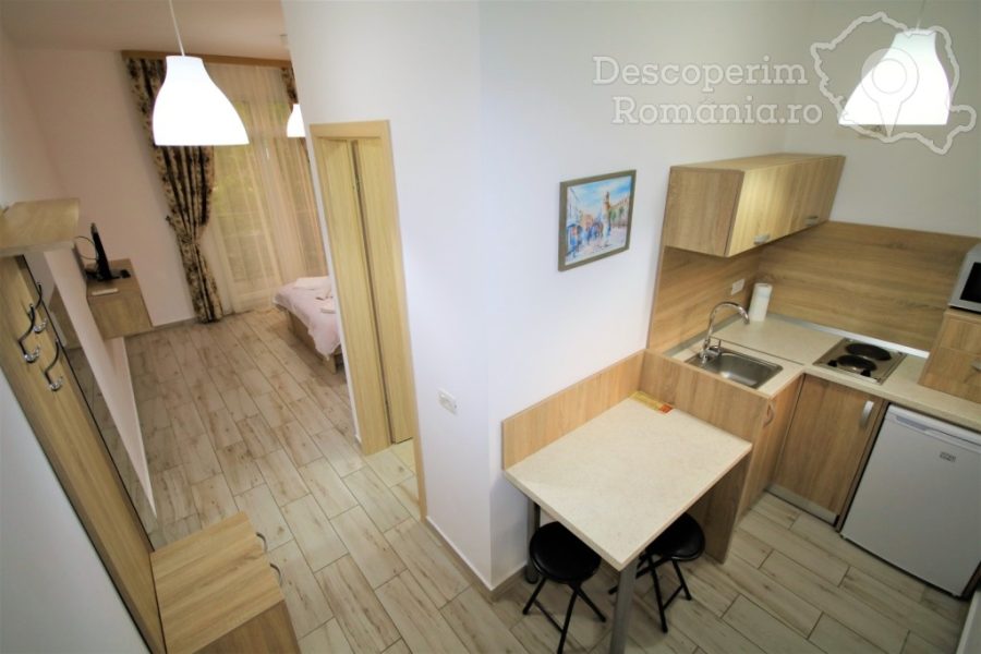 Cazare-la-Pensiunea-Aby-Sunrise-din-Orsova-Mehedinti-Cazanele-Dunarii-Oltenia-DescoperimRomania-123-900x600 Cazare la Pensiunea Aby Sunrise din Orsova - Mehedinti - Cazanele Dunarii - Oltenia - DescoperimRomania (123)