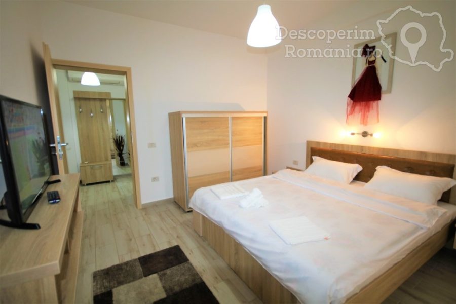 Cazare-la-Pensiunea-Aby-Sunrise-din-Orsova-Mehedinti-Cazanele-Dunarii-Oltenia-DescoperimRomania-124-900x600 Cazare la Pensiunea Aby Sunrise din Orsova - Mehedinti - Cazanele Dunarii - Oltenia - DescoperimRomania (124)