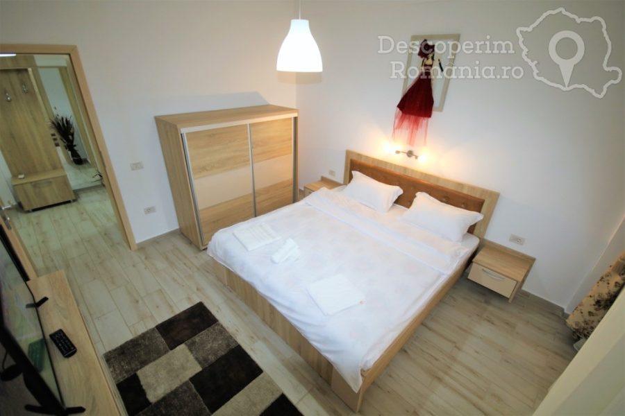 Cazare-la-Pensiunea-Aby-Sunrise-din-Orsova-Mehedinti-Cazanele-Dunarii-Oltenia-DescoperimRomania-126-900x600 Cazare la Pensiunea Aby Sunrise din Orsova - Mehedinti - Cazanele Dunarii - Oltenia - DescoperimRomania (126)