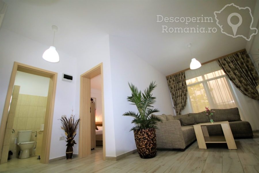 Cazare-la-Pensiunea-Aby-Sunrise-din-Orsova-Mehedinti-Cazanele-Dunarii-Oltenia-DescoperimRomania-136-900x600 Cazare la Pensiunea Aby Sunrise din Orsova - Mehedinti - Cazanele Dunarii - Oltenia - DescoperimRomania (136)