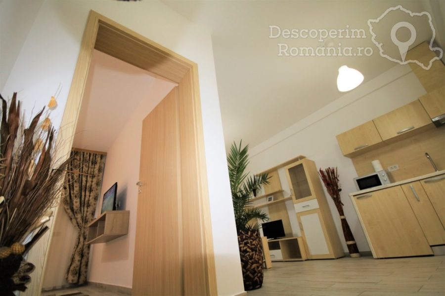 Cazare-la-Pensiunea-Aby-Sunrise-din-Orsova-Mehedinti-Cazanele-Dunarii-Oltenia-DescoperimRomania-151-900x600 Cazare la Pensiunea Aby Sunrise din Orsova - Mehedinti - Cazanele Dunarii - Oltenia - DescoperimRomania (151)