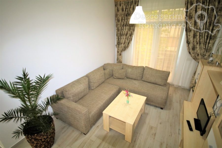 Cazare-la-Pensiunea-Aby-Sunrise-din-Orsova-Mehedinti-Cazanele-Dunarii-Oltenia-DescoperimRomania-153-900x600 Cazare la Pensiunea Aby Sunrise din Orsova - Mehedinti - Cazanele Dunarii - Oltenia - DescoperimRomania (153)