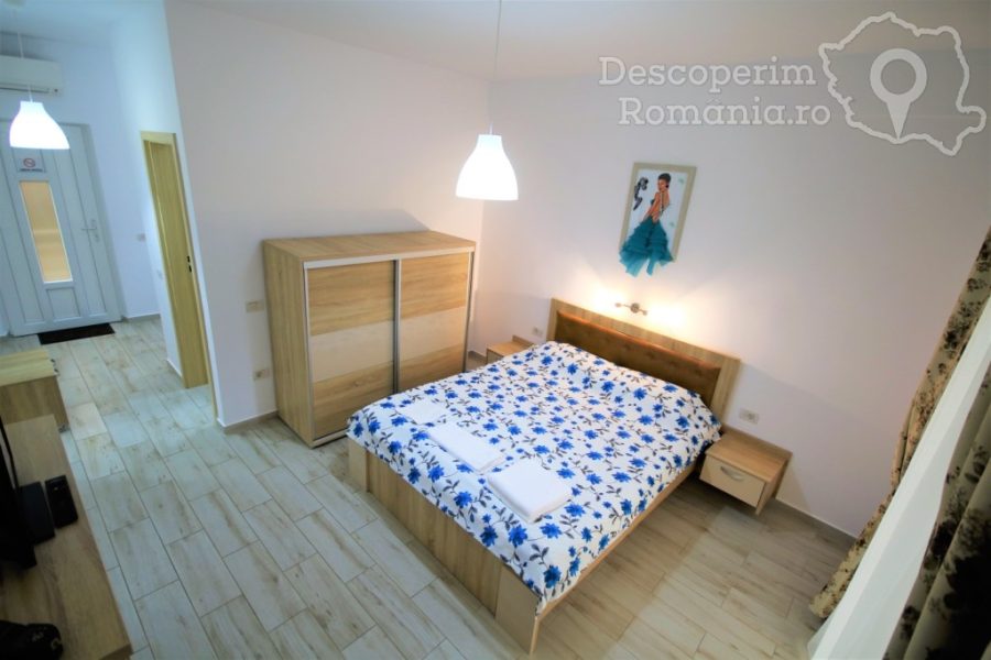 Cazare-la-Pensiunea-Aby-Sunrise-din-Orsova-Mehedinti-Cazanele-Dunarii-Oltenia-DescoperimRomania-36-900x600 Cazare la Pensiunea Aby Sunrise din Orsova - Mehedinti - Cazanele Dunarii - Oltenia - DescoperimRomania (36)