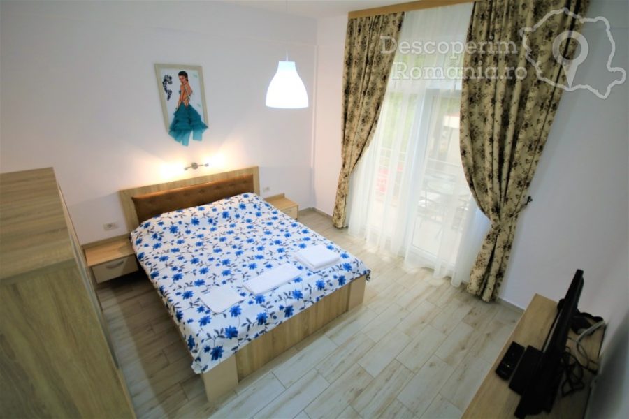 Cazare-la-Pensiunea-Aby-Sunrise-din-Orsova-Mehedinti-Cazanele-Dunarii-Oltenia-DescoperimRomania-39-900x600 Cazare la Pensiunea Aby Sunrise din Orsova - Mehedinti - Cazanele Dunarii - Oltenia - DescoperimRomania (39)