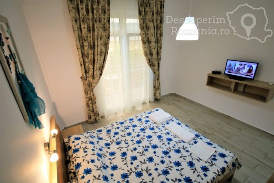 Cazare-la-Pensiunea-Aby-Sunrise-din-Orsova-Mehedinti-Cazanele-Dunarii-Oltenia-DescoperimRomania-43-900x600 Cazare la Pensiunea Aby Sunrise din Orsova - Mehedinti - Cazanele Dunarii - Oltenia - DescoperimRomania (43)