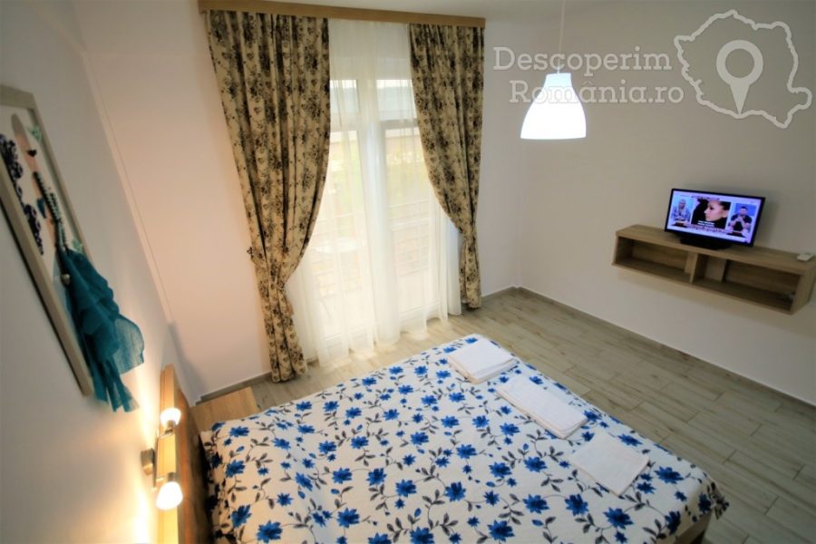 Cazare-la-Pensiunea-Aby-Sunrise-din-Orsova-Mehedinti-Cazanele-Dunarii-Oltenia-DescoperimRomania-46-900x600 Cazare la Pensiunea Aby Sunrise din Orsova - Mehedinti - Cazanele Dunarii - Oltenia - DescoperimRomania (46)
